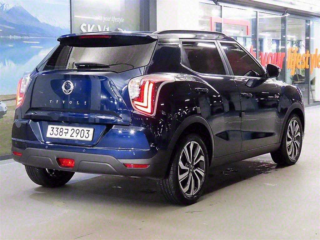 Ssangyong Tivoli - Vista 4