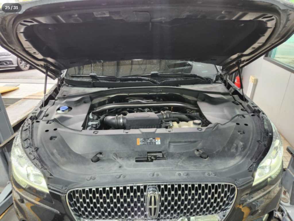 Lincoln Aviator - Vista 12