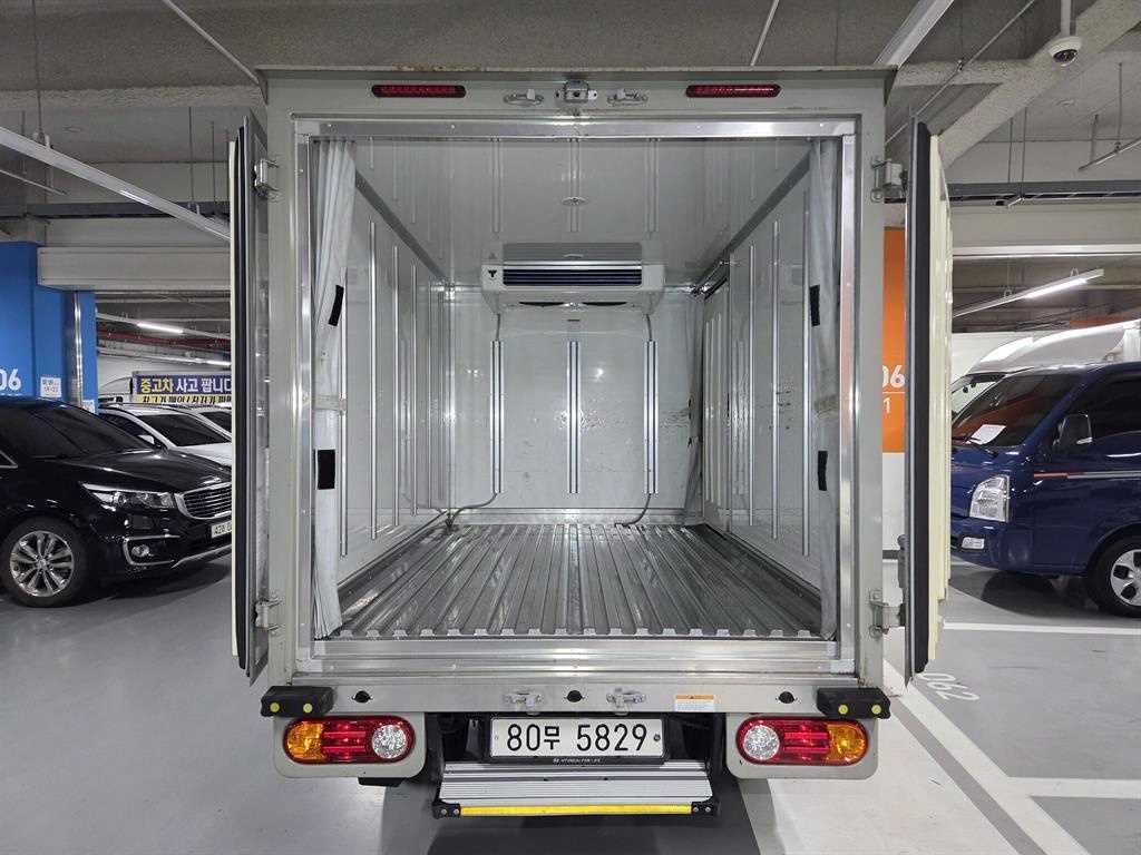 Small Truck tower_built-in tower - Vista 9