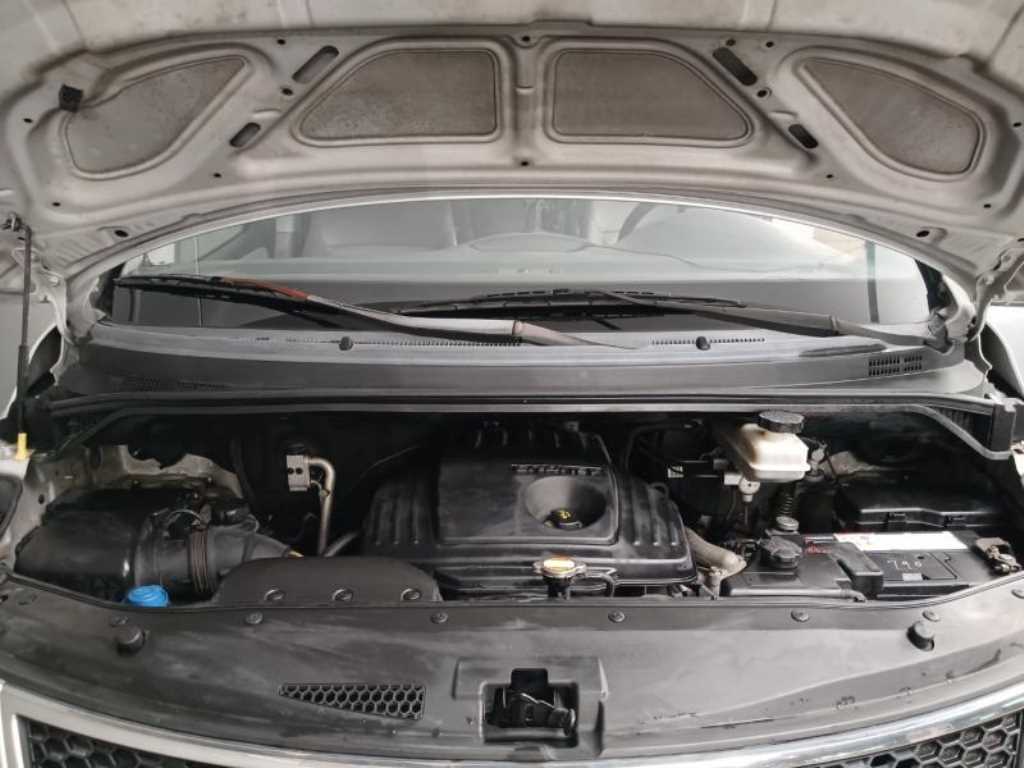 HYUNDAI Starex 2009 Plateado - Importación desde Corea - HF Imports Iquique - Foto 19