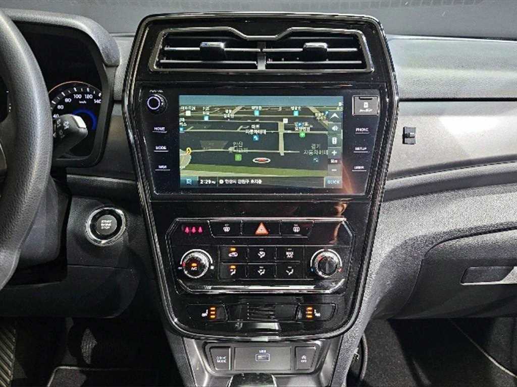 Ssangyong Tivoli 2022 Blanco - Importación desde Corea - HF Imports Iquique - Foto 14