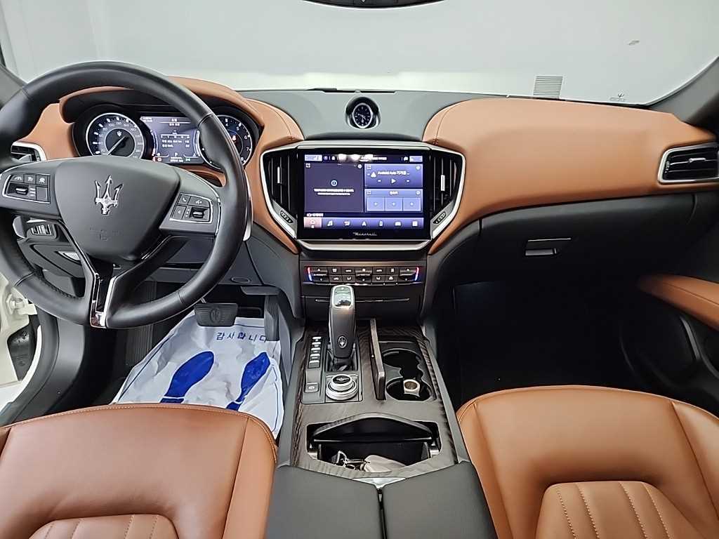 Maserati Ghibli - Vista 7