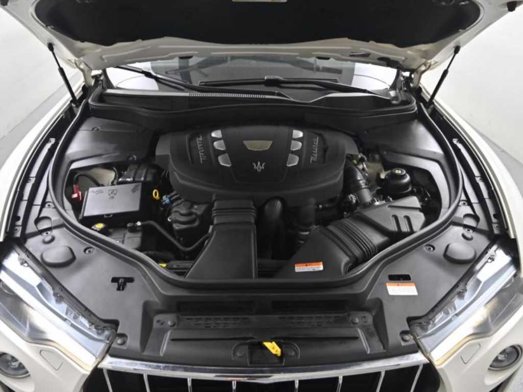 Maserati Levante - Vista 6