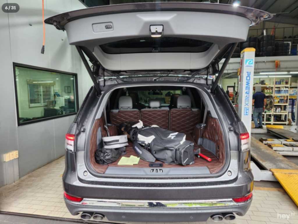 Lincoln Aviator - Vista 6