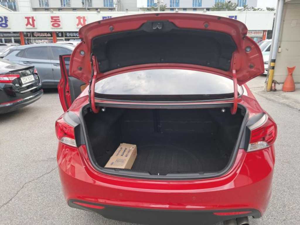 HYUNDAI Avante 2014 Rojo - Importación desde Corea - HF Imports Iquique - Foto 18