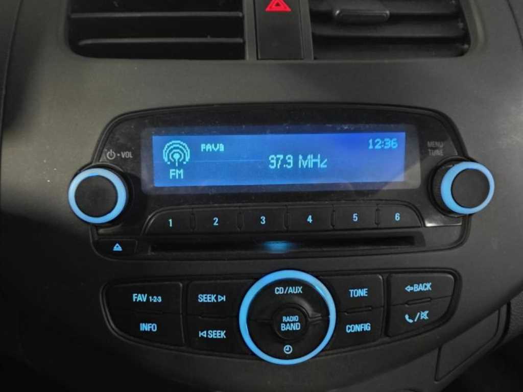 Chevrolet Spark - Vista 11