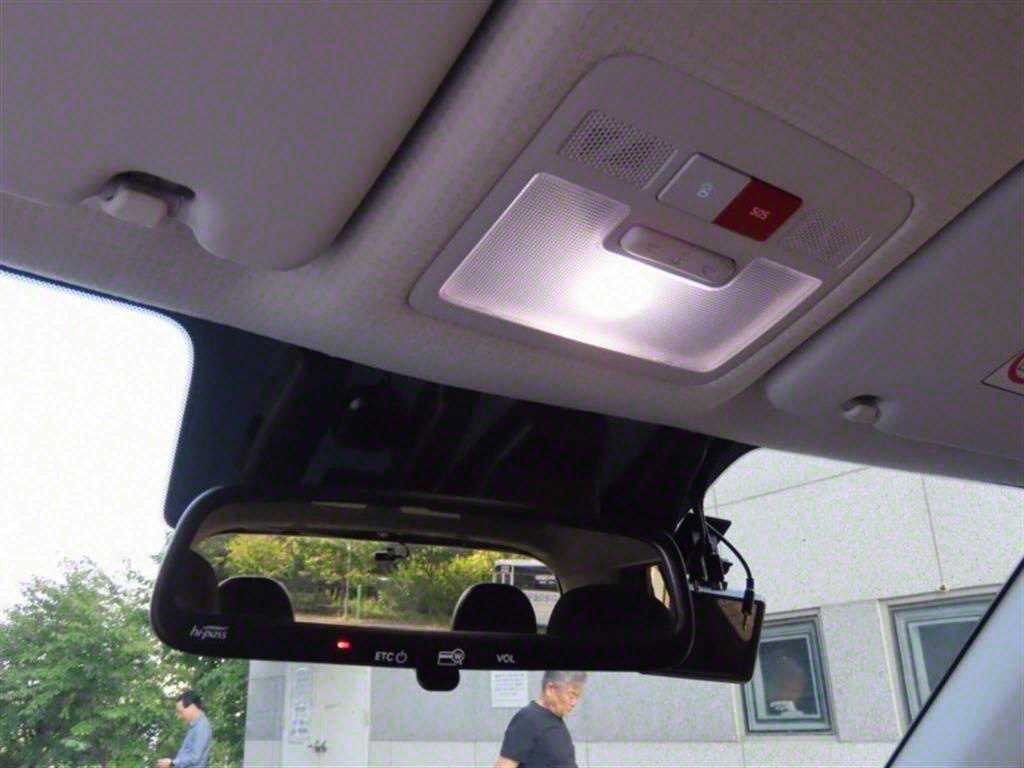 HYUNDAI Casper - Vista 10