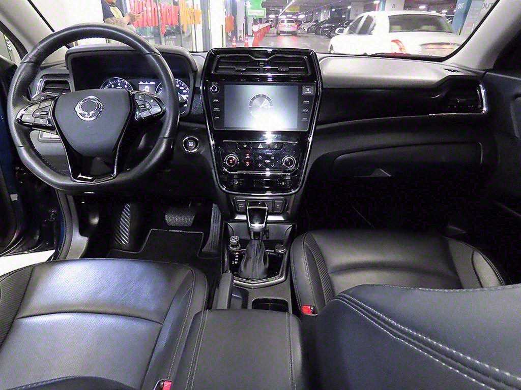 Ssangyong Tivoli - Vista 10