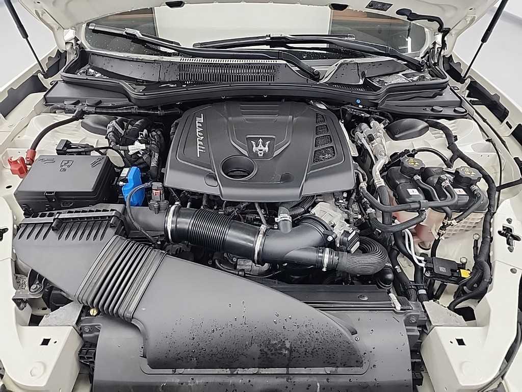 Maserati Ghibli - Vista 5