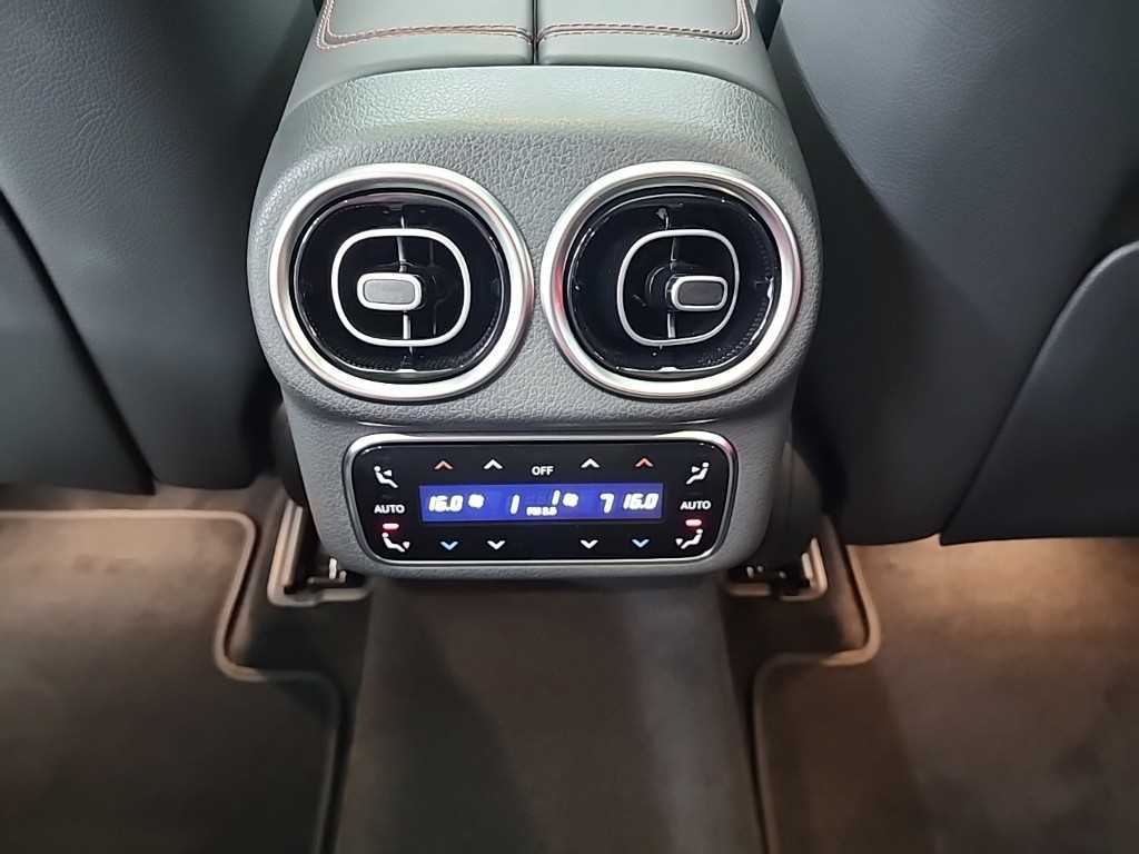 Mercedes Benz GLC Class 2024 Negro - Importación desde Corea - HF Imports Iquique - Foto 13