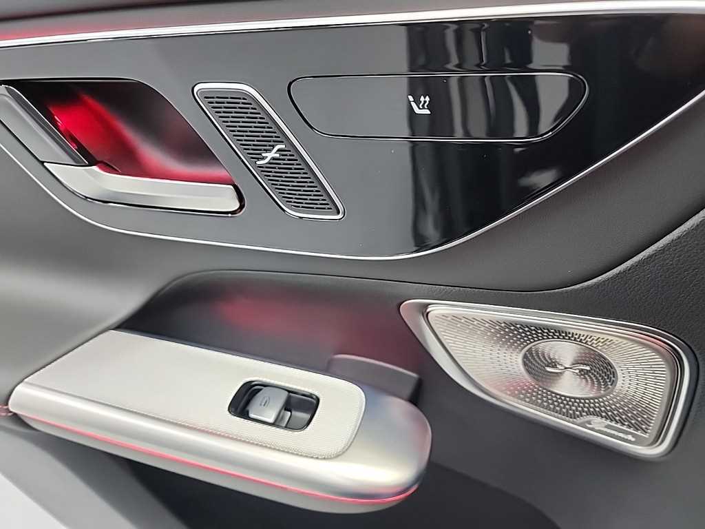 Mercedes Benz GLC Class 2024 Negro - Importación desde Corea - HF Imports Iquique - Foto 14