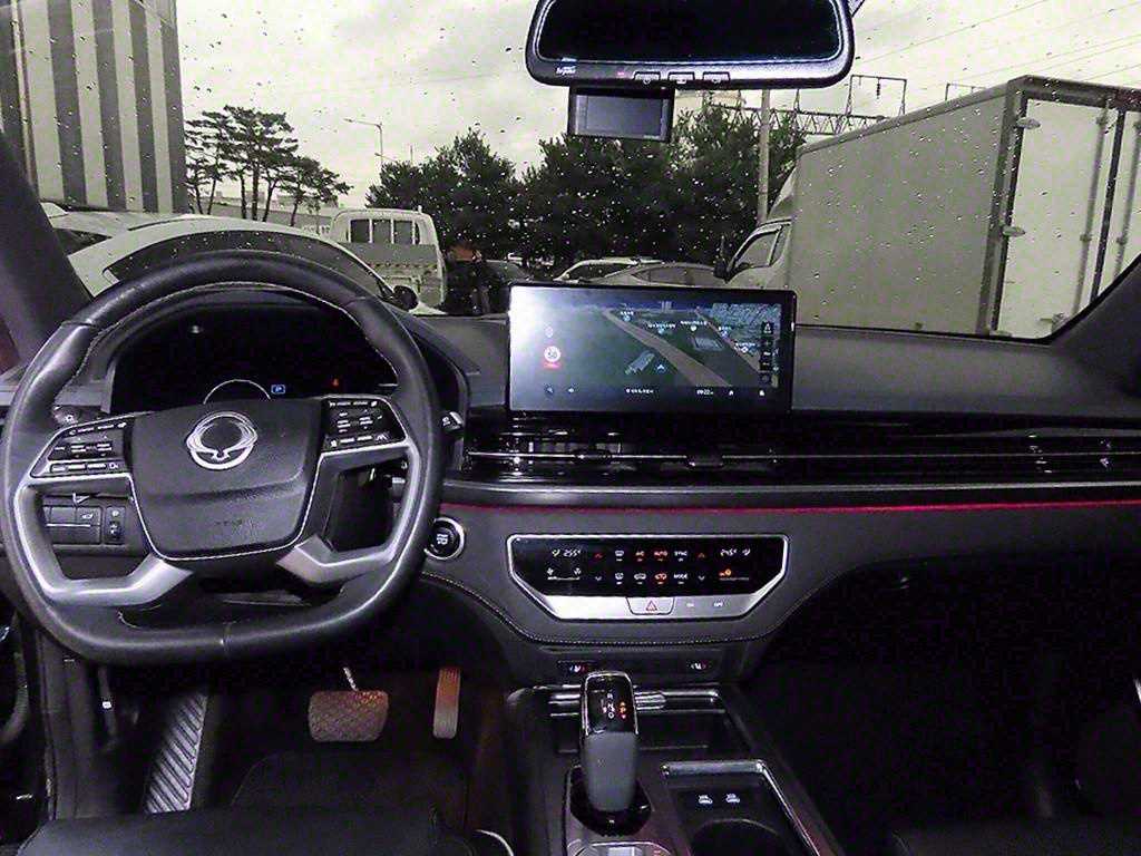 Ssangyong Rexton - Vista 7