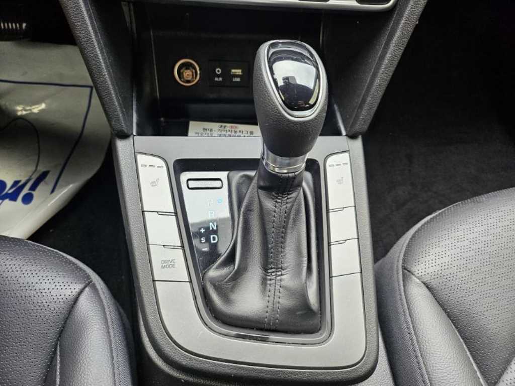 HYUNDAI Avante 2020 Blanco - Importación desde Corea - HF Imports Iquique - Foto 13