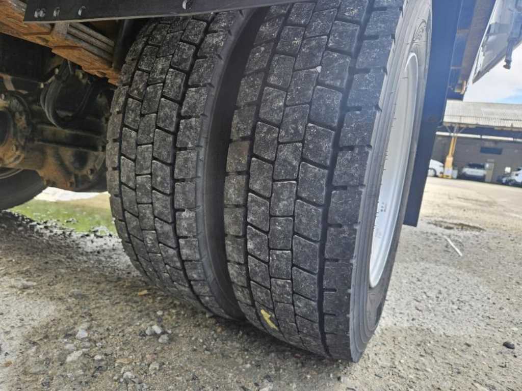 medium and large cargo truck 2017 Blanco - Importación desde Corea - HF Imports Iquique - Foto 16