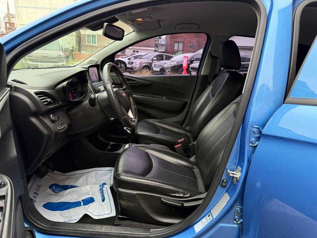 Chevrolet Spark - Vista 5