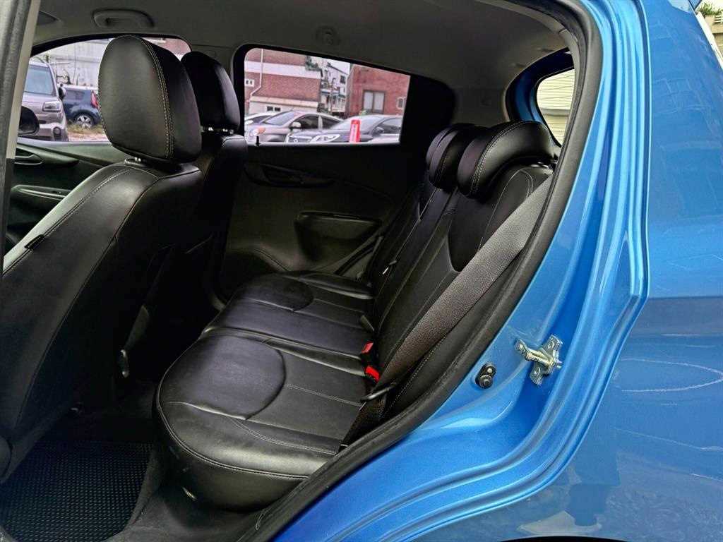 Chevrolet Spark - Vista 6