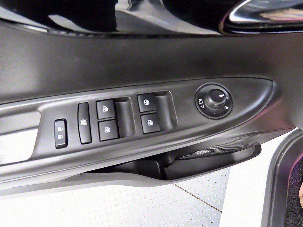 Chevrolet Spark - Vista 11