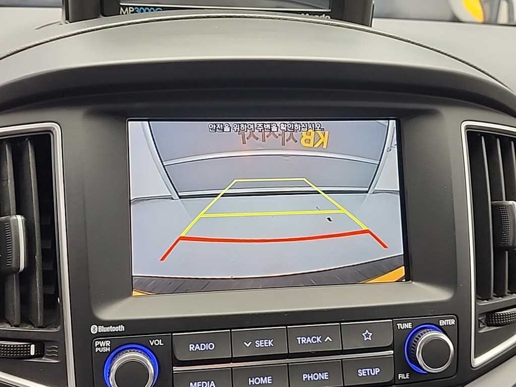 HYUNDAI Starex 2020 Amarillo - Importación desde Corea - HF Imports Iquique - Foto 14