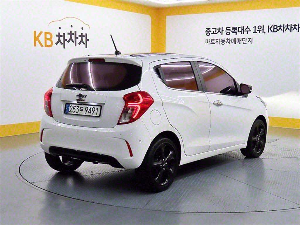 Chevrolet Spark - Vista 4