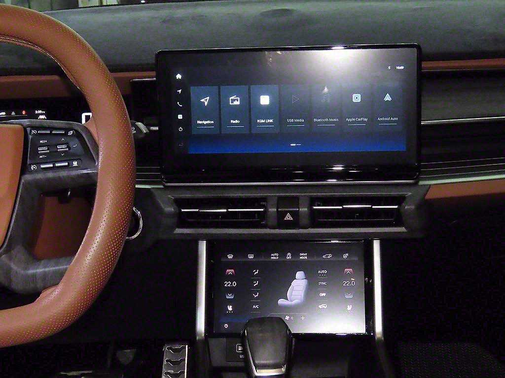 Ssangyong Torres - Vista 11