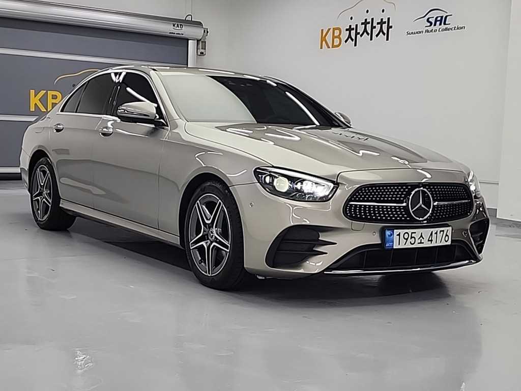 Mercedes Benz E class - Vista 4