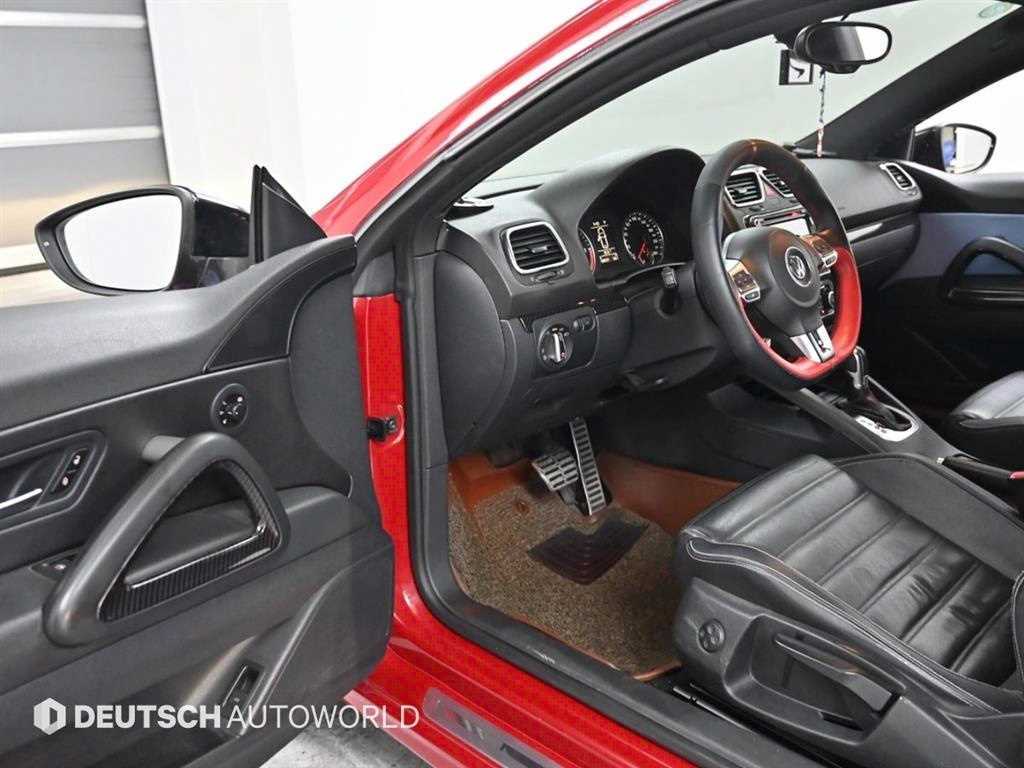 Volkswagen Scirocco - Vista 11