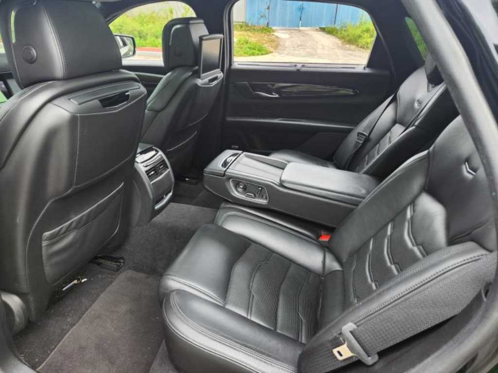 Cadillac CT6 - Vista 6