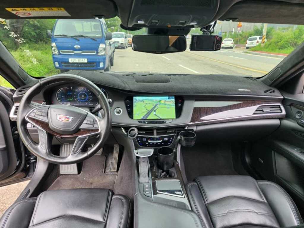 Cadillac CT6 - Vista 7