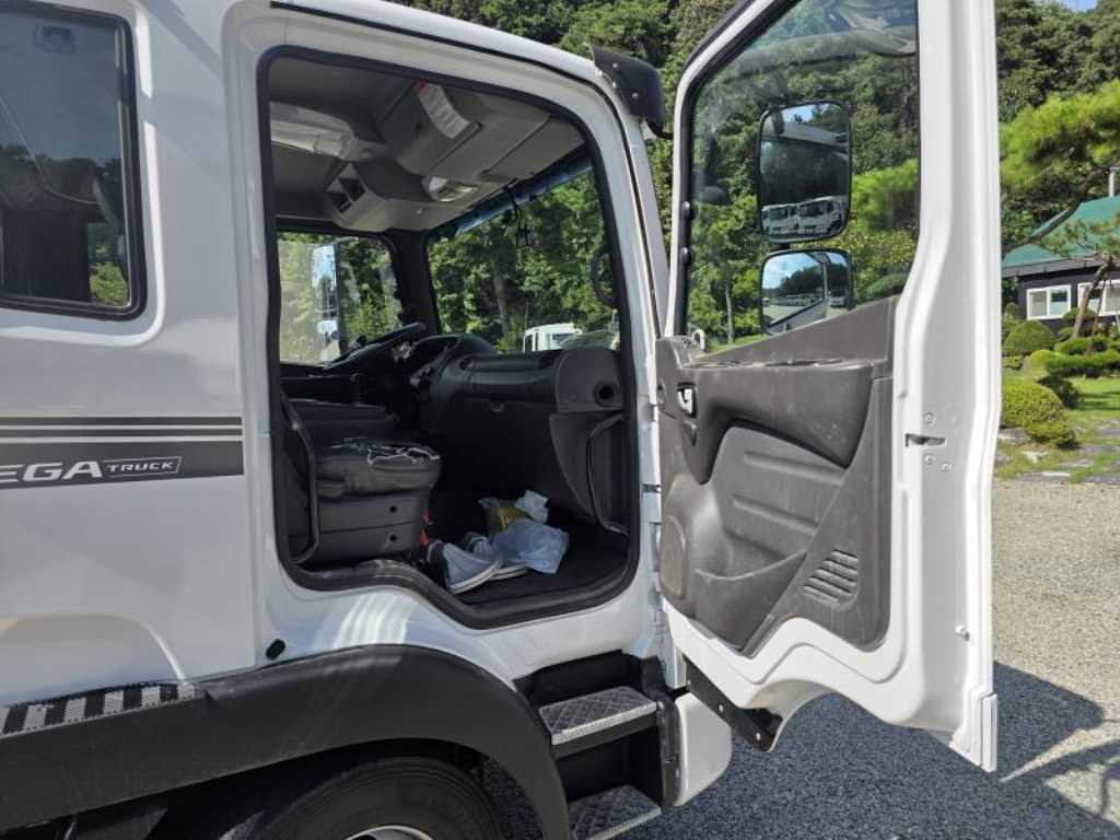 medium and large cargo Rory 2017 Blanco - Importación desde Corea - HF Imports Iquique - Foto 13