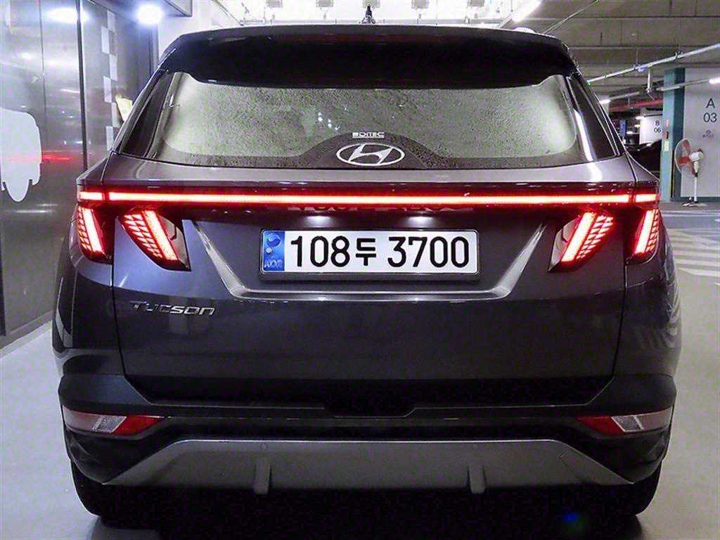 HYUNDAI Tucson - Vista 5