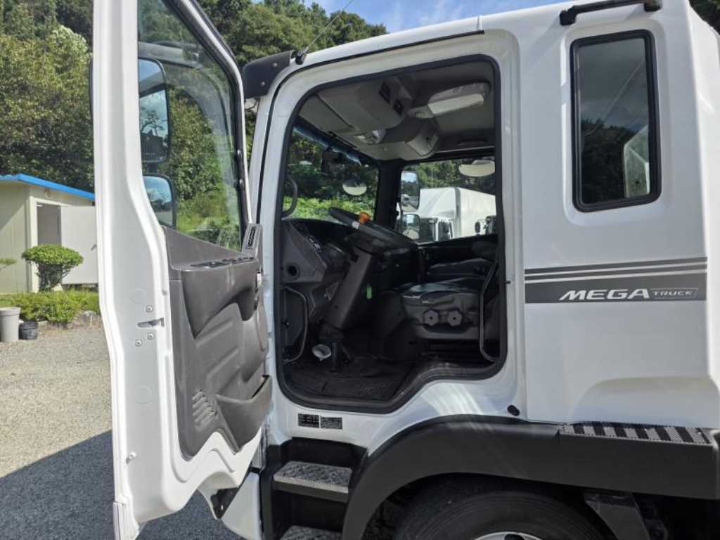 medium and large cargo Rory 2017 Blanco - Importación desde Corea - HF Imports Iquique - Foto 14