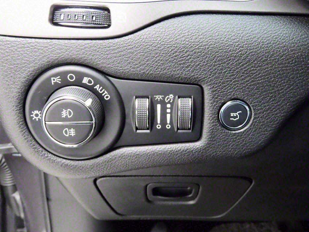 Jeep Cherokee - Vista 11