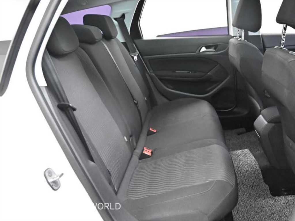 Peugeot 308 - Vista 12