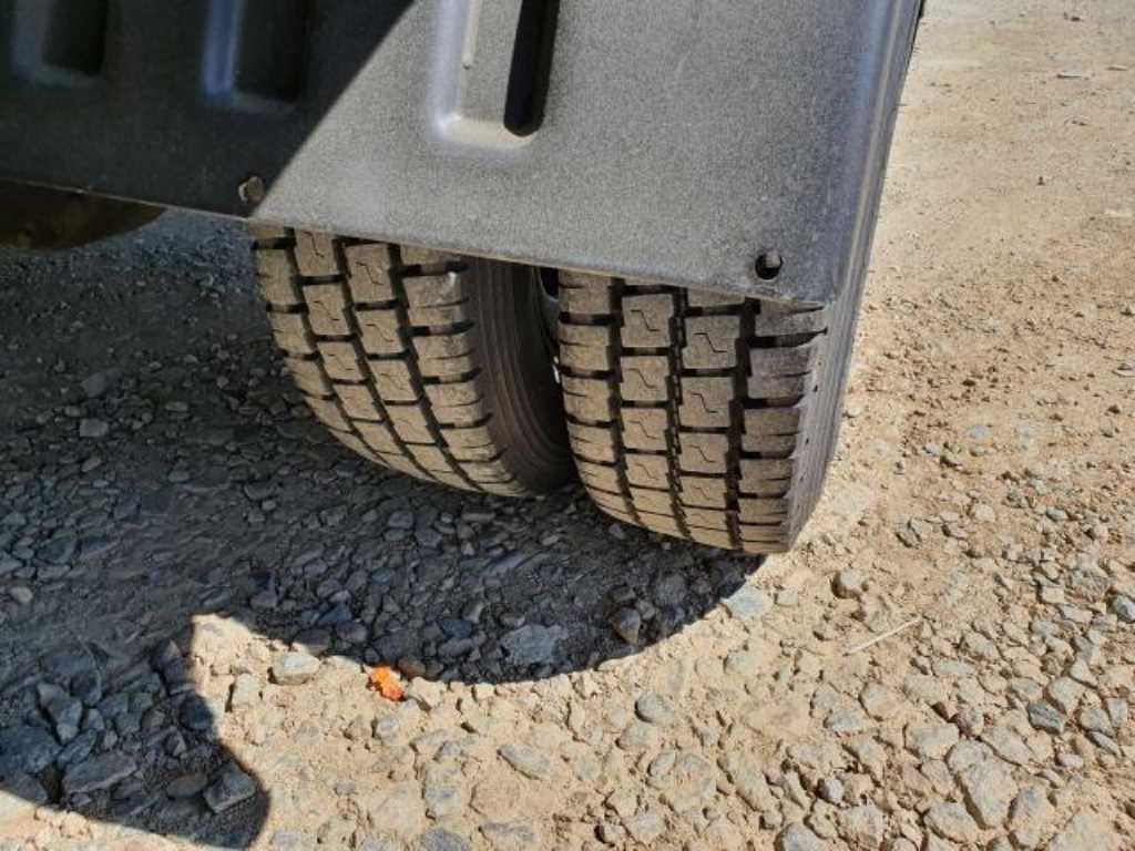 medium and large cargo Cargo 2007 Blanco - Importación desde Corea - HF Imports Iquique - Foto 15