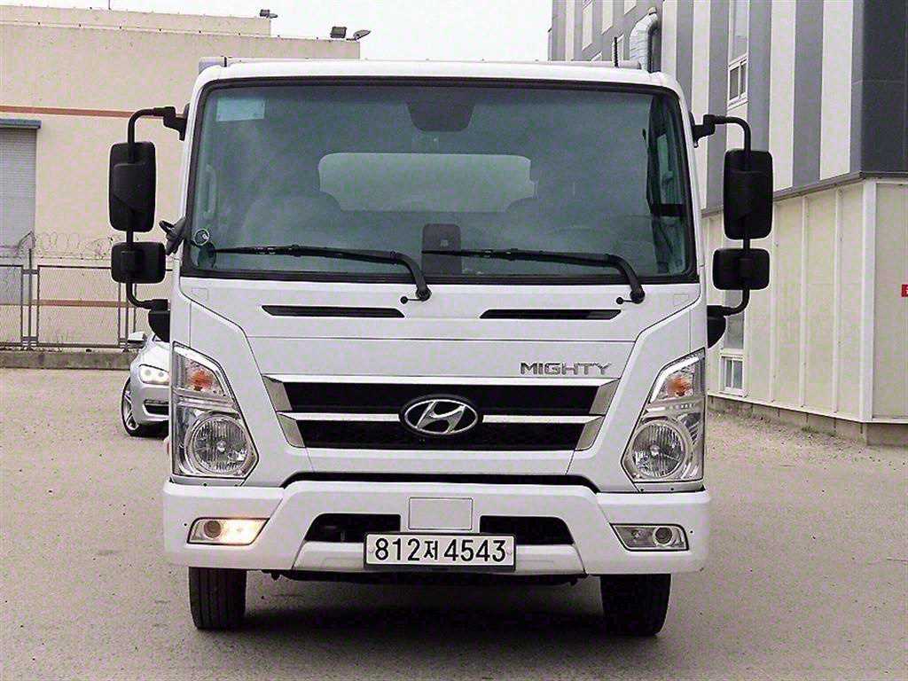 medium and large cargo truck - Vista 4