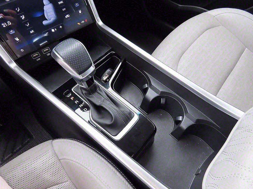 Ssangyong Torres - Vista 10