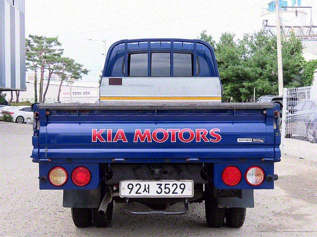 Small Truck Cargo (small) - Vista 4