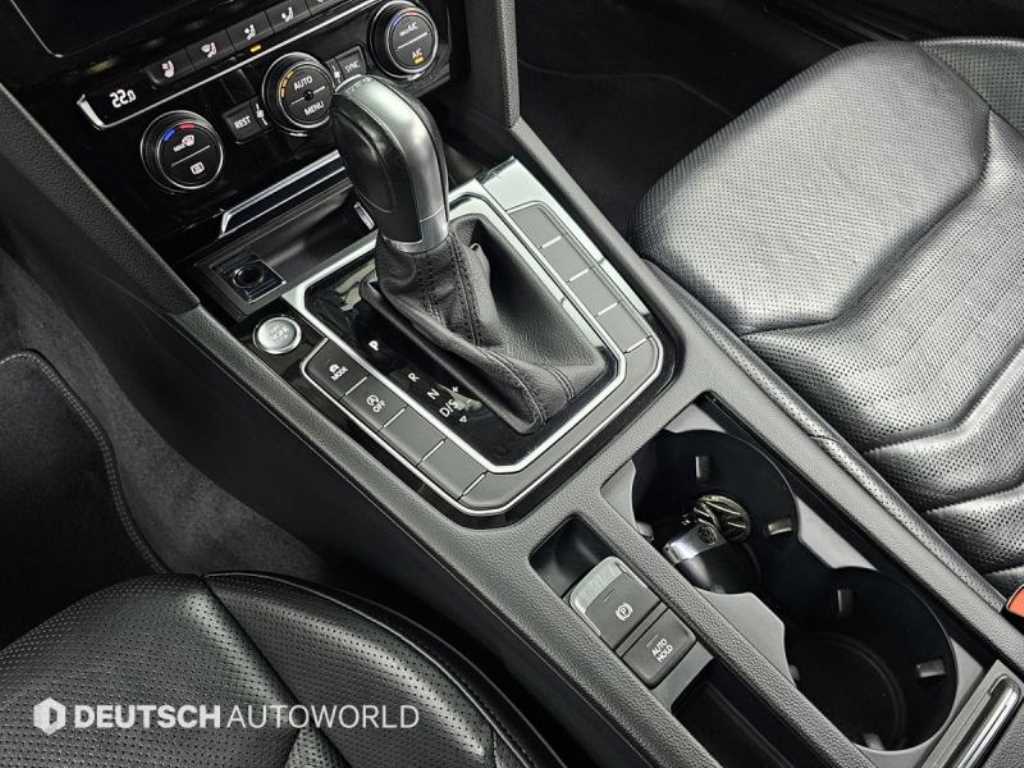 Volkswagen Arteon - Vista 9