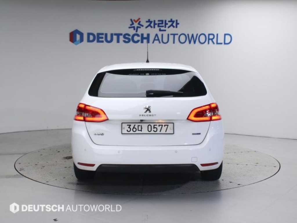 Peugeot 308 - Vista 4