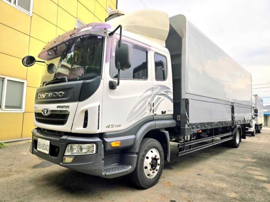 medium and large cargo truck 2013 Blanco - Importación desde Corea - HF Imports Iquique - Foto 1