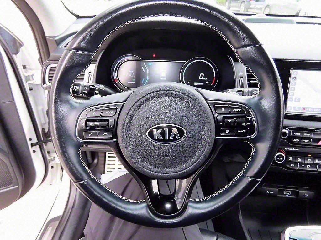 KIA Niro - Vista 8