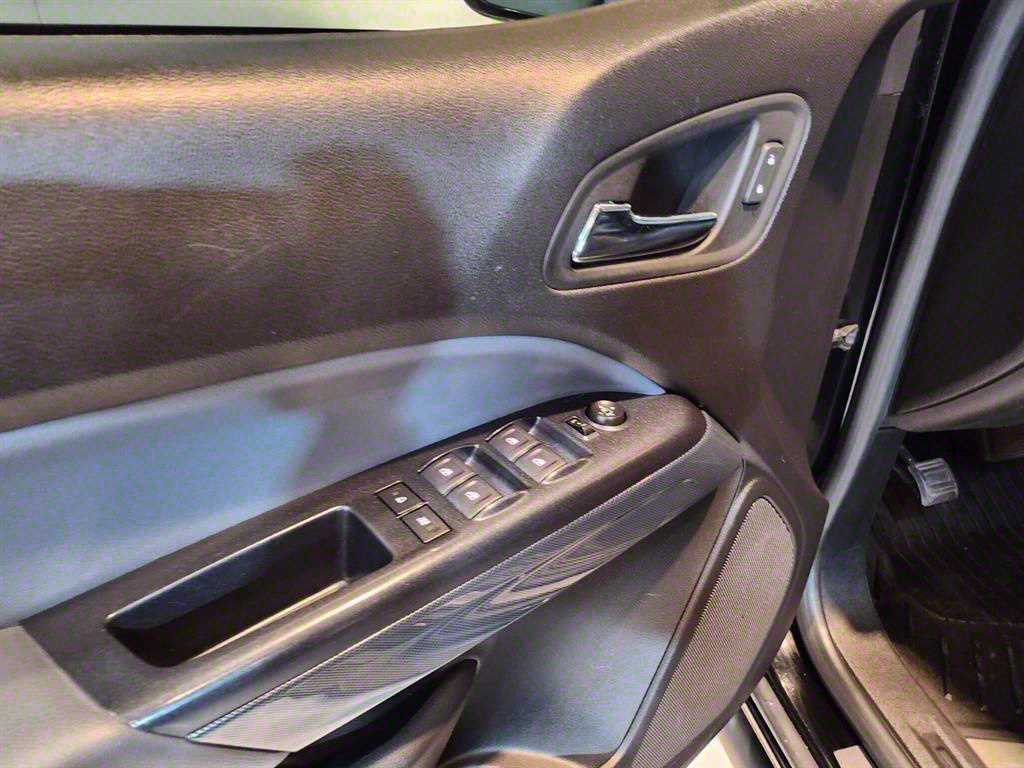 Chevrolet ?Colorado - Vista 12