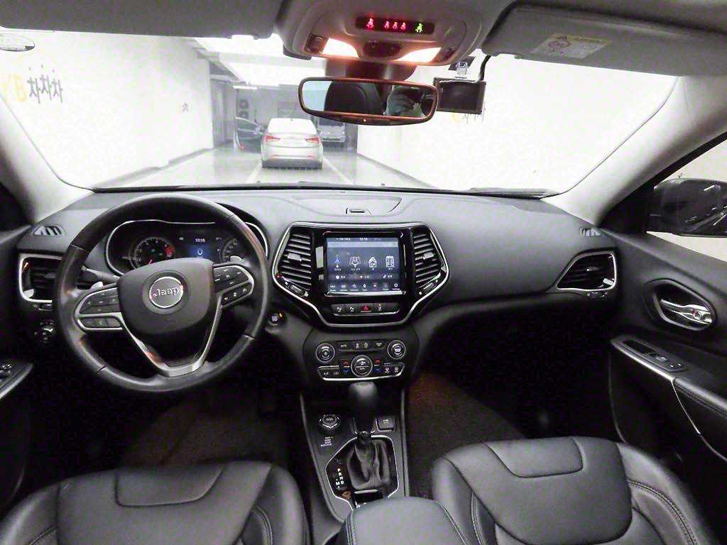 Jeep Cherokee - Vista 6