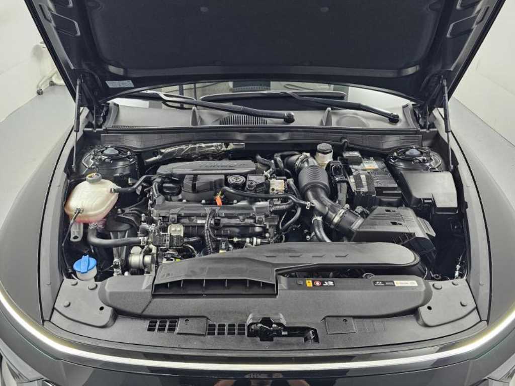 HYUNDAI Sonata - Vista 6