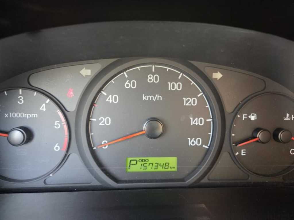 HYUNDAI Starex - Vista 8