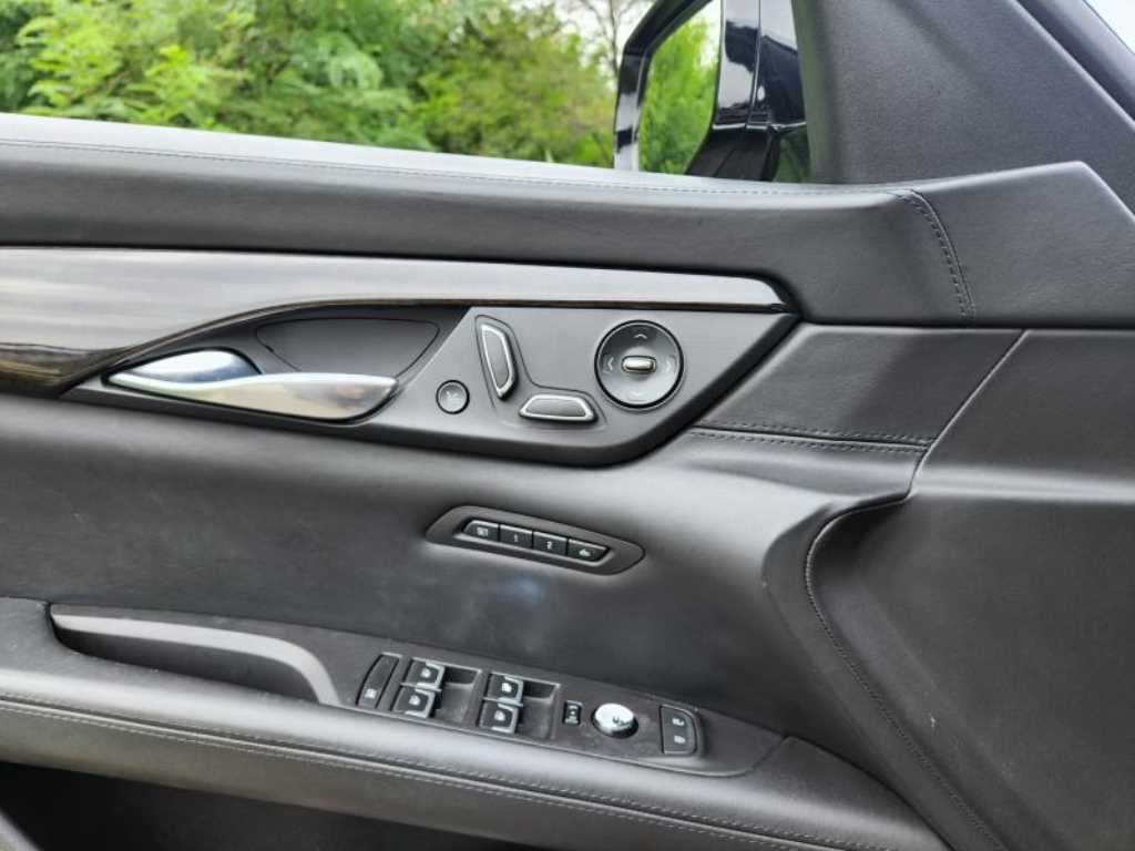 Cadillac CT6 - Vista 10