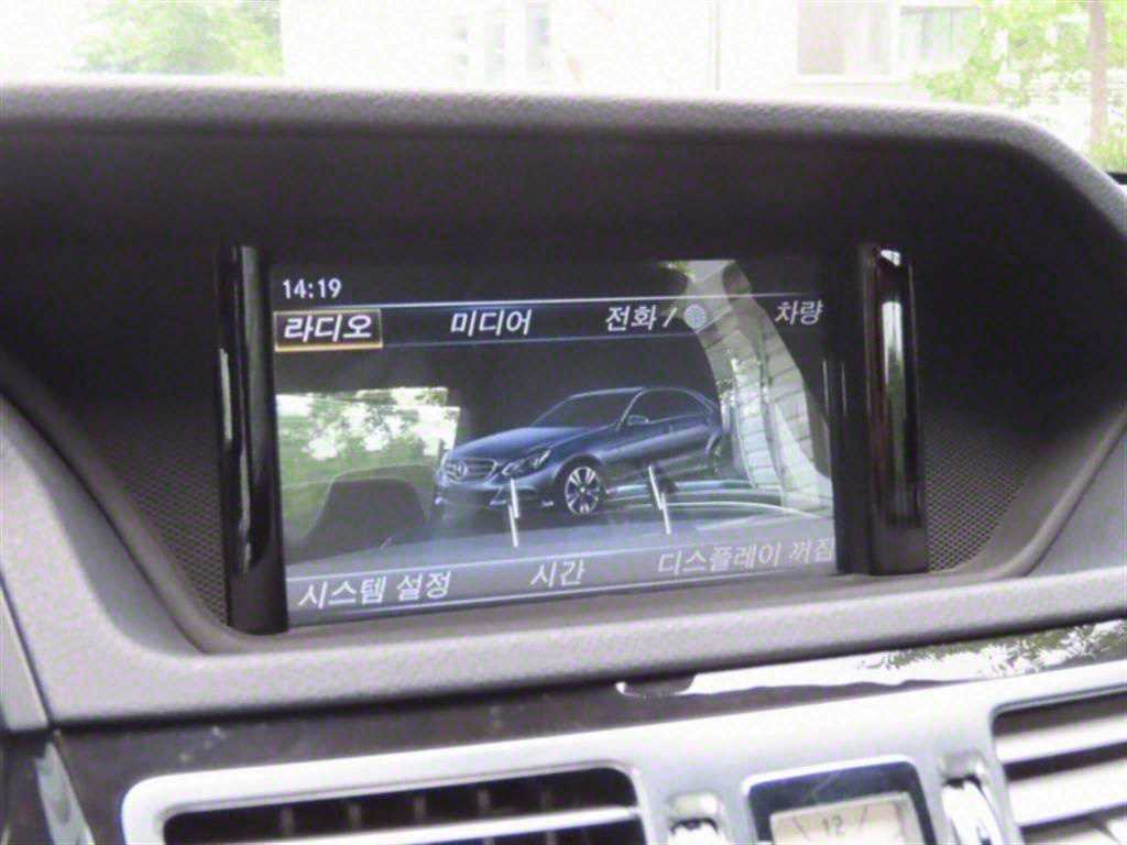 Mercedes Benz E class - Vista 9