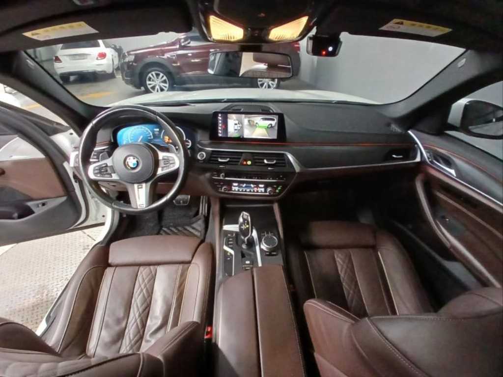 BMW 5 Series - Vista 6