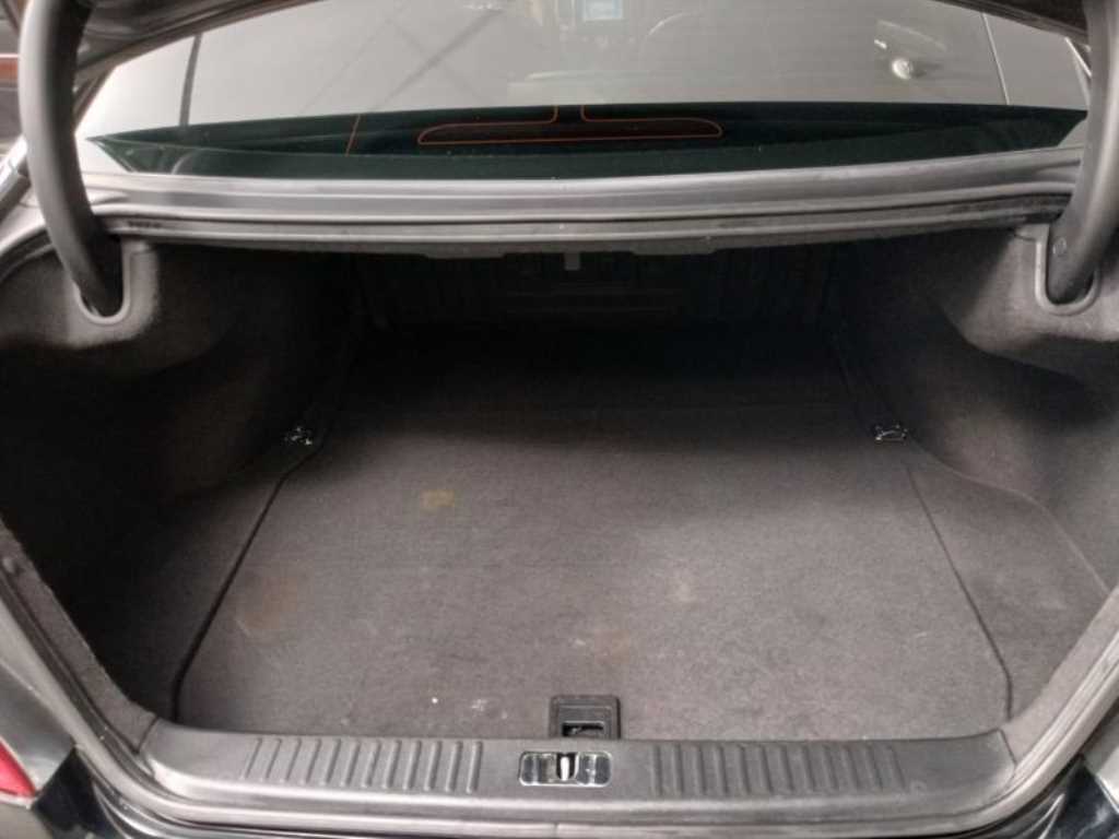 HYUNDAI Equus 2010 Negro - Importación desde Corea - HF Imports Iquique - Foto 18