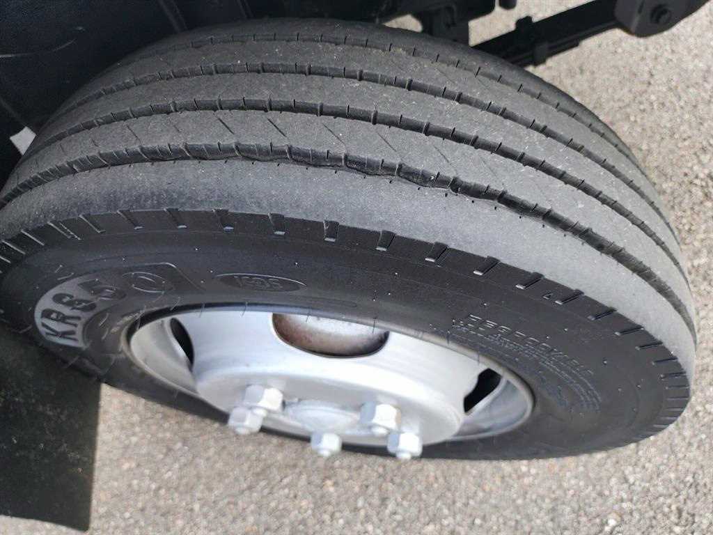 medium and large cargo Cargo 2014 Blanco - Importación desde Corea - HF Imports Iquique - Foto 14